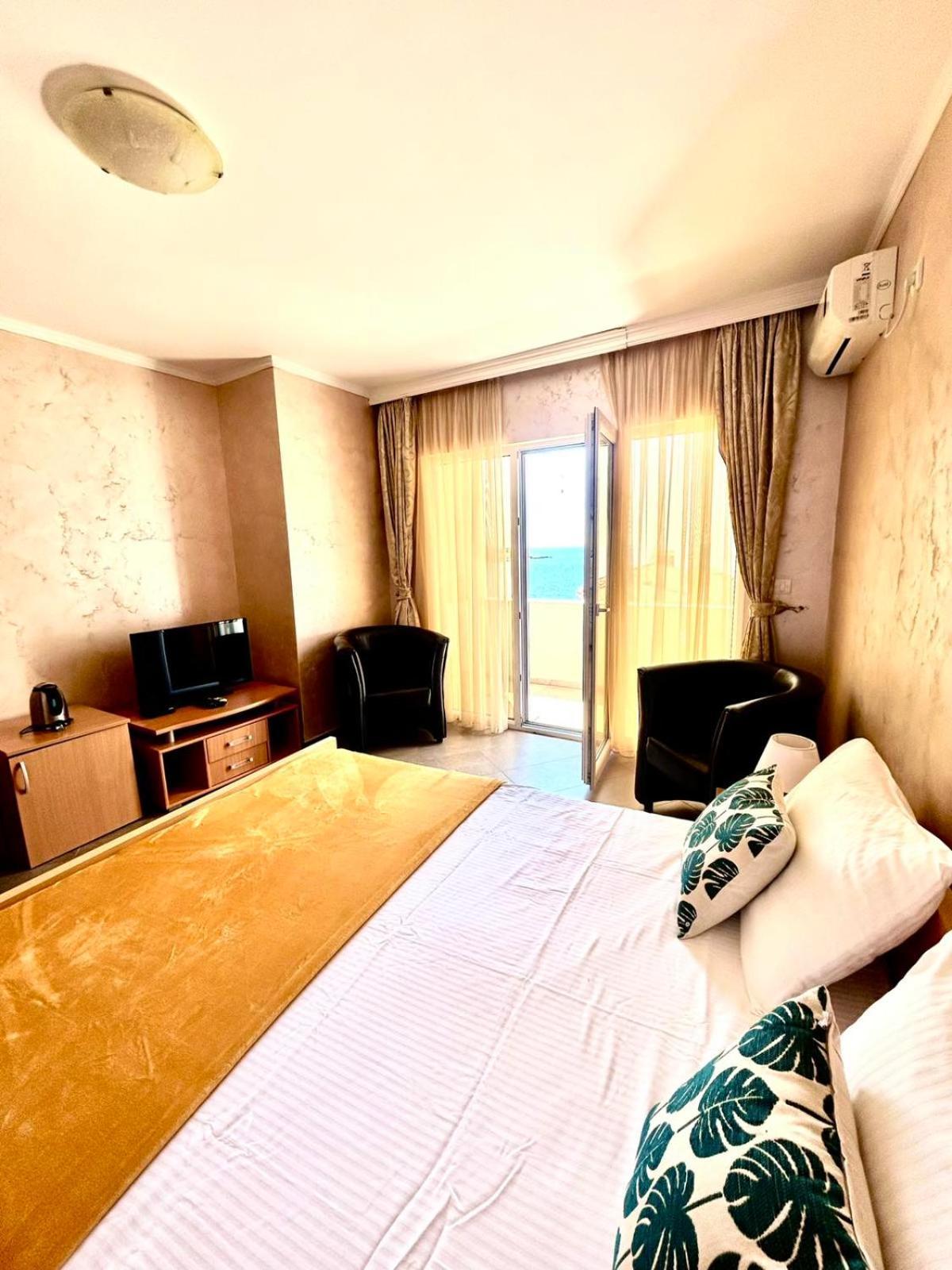Hotel Victoria Bar Δωμάτιο φωτογραφία